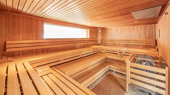 Sauna & steam bath